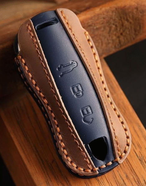 7Cylinder Genuine Leather Key Cover with Keychain Compatible with Porsche